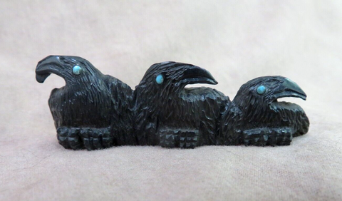 Native American Zuni Jet Three Ravens Fetish Carving by Rochelle Quam  C4049