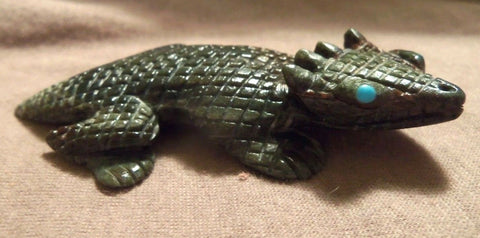 Zuni Serpentine Spiny Lizard Fetish by Lance Cheama - Direct from artist