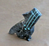 Native Zuni Sodalite Coyote Fetish w triple heartline by Kenric Laiwakete C3612