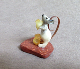 Native Zuni Antler Mini Mouse w Cheese Fetish Carving by Ruben Najera C4559