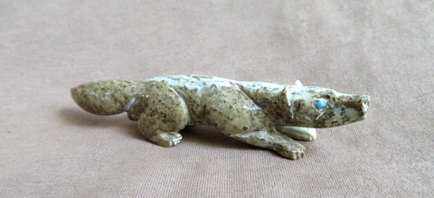 Native Zuni Serpentine Wolf Fetish Carving by Lance Cheama - C4329