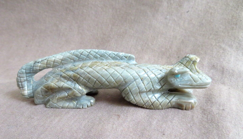 Native Zuni Picasso Marble Lizard Fetish Carving by Cody Cheama  C4484