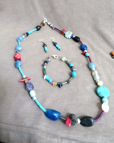 Navajo Multi-stone Trade bead Necklace w Matching Bracelet & Earrings JN497