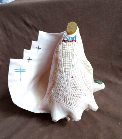 Native Zuni X Large Conch Shell Corn Maiden Fetish Carving by Kevin Quam C4687