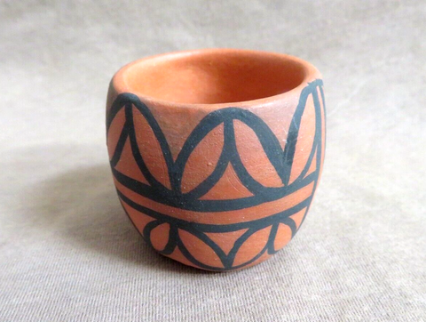 Older Santo Domingo Pueblo Hand Coiled Pottery Mini Pot by CA 1997 P0251