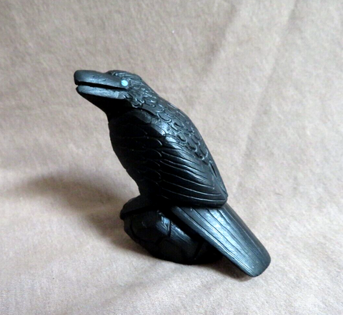 Zuni Amazing Large Jet Raven Fetish carving by Michael Coble C4656