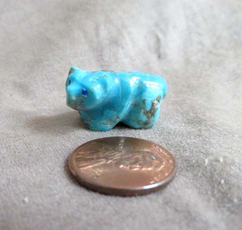 Zuni Micro Mini #8 Turquoise Bear Fetish Carving by Daryl Shack C4561