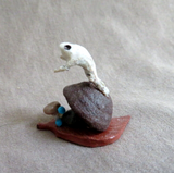 Native Zuni Antler Mini Jumping Frog Fetish Carving by Ruben Najera C4282