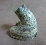 Zuni Cuddly Serpentine Sitting Bear Fetish by new carver Jacob Yuselew C3598