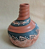 Native American Hand Made Jemez Pottery Vase by Felicia Fragua  P0263