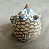 Native American Zuni hand made Owl Pottery by Erma Kalestewa Homer  P0251